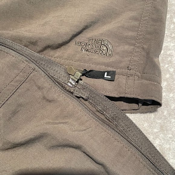 VGUC Men's The North Face Convertible Pants, Olive, Hiking, Nylon, L, 30" InSeam - Picture 8 of 13